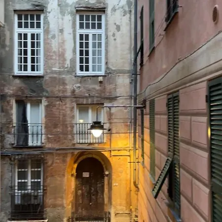 La Piazzetta Historic Center Old Port * Génova
